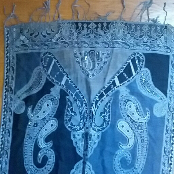 Beautiful Navy Scarf - Picture 2 of 5